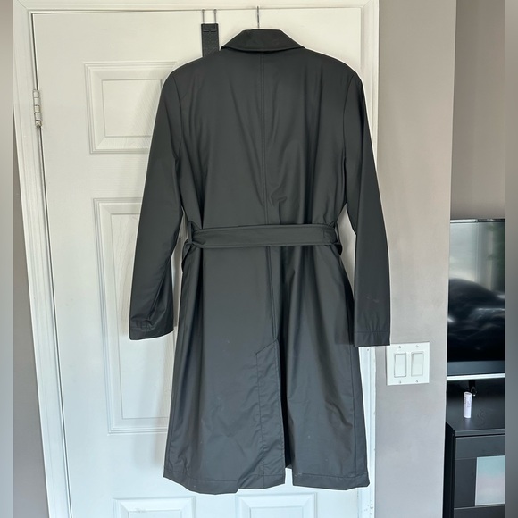 BANANA REPUBLIC - BR STANDARD WATER REPELLENT ACTIVE TRENCH COAT - Picture 2 of 3